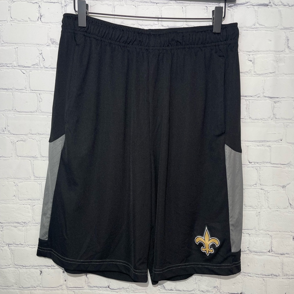 NFL team apparel New Orleans Saints size large black & gray